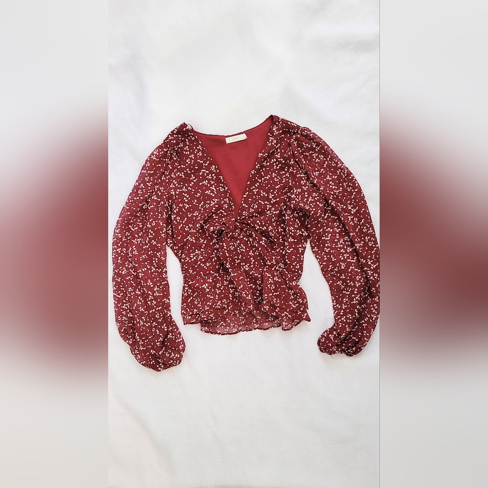 NWOT! Lush Cropped Shay Burgundy Peplum Women's Top Size Medium
